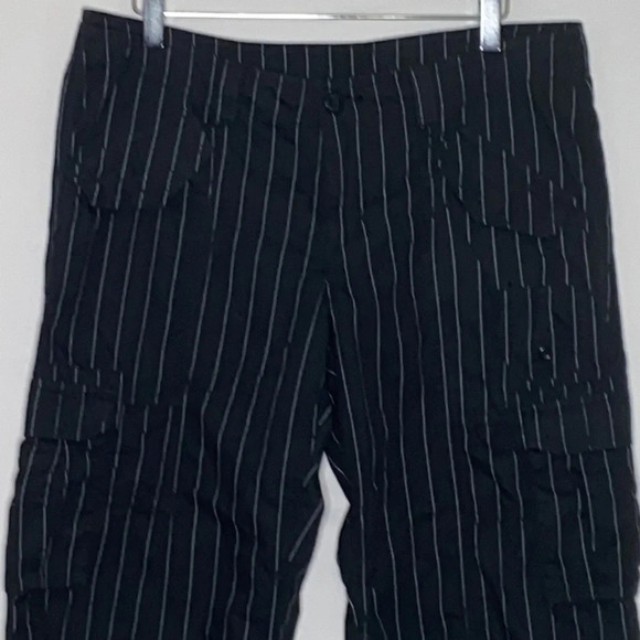 Norma Kamali 100% Cotton Black Pinstripe Cargo Pants with Drawstring Legs - 10 - Picture 2 of 6